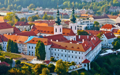 Nevšední Praha: kulturní zážitky od Strahovského kláštera po Armádní muzeum