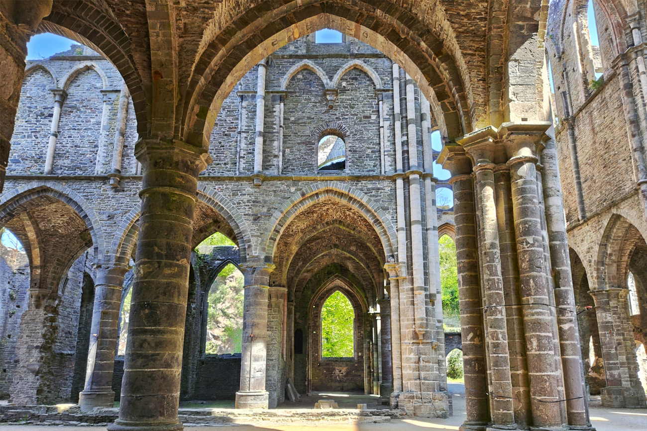 00_UVODNI_Villers_Abbey