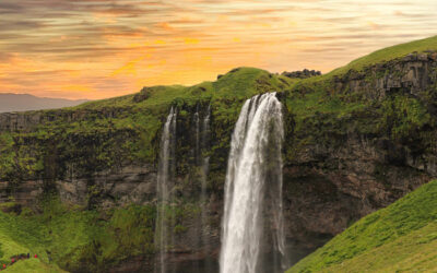 Jižní cesta: divoká krása mezi vodopády, lávou a skálami